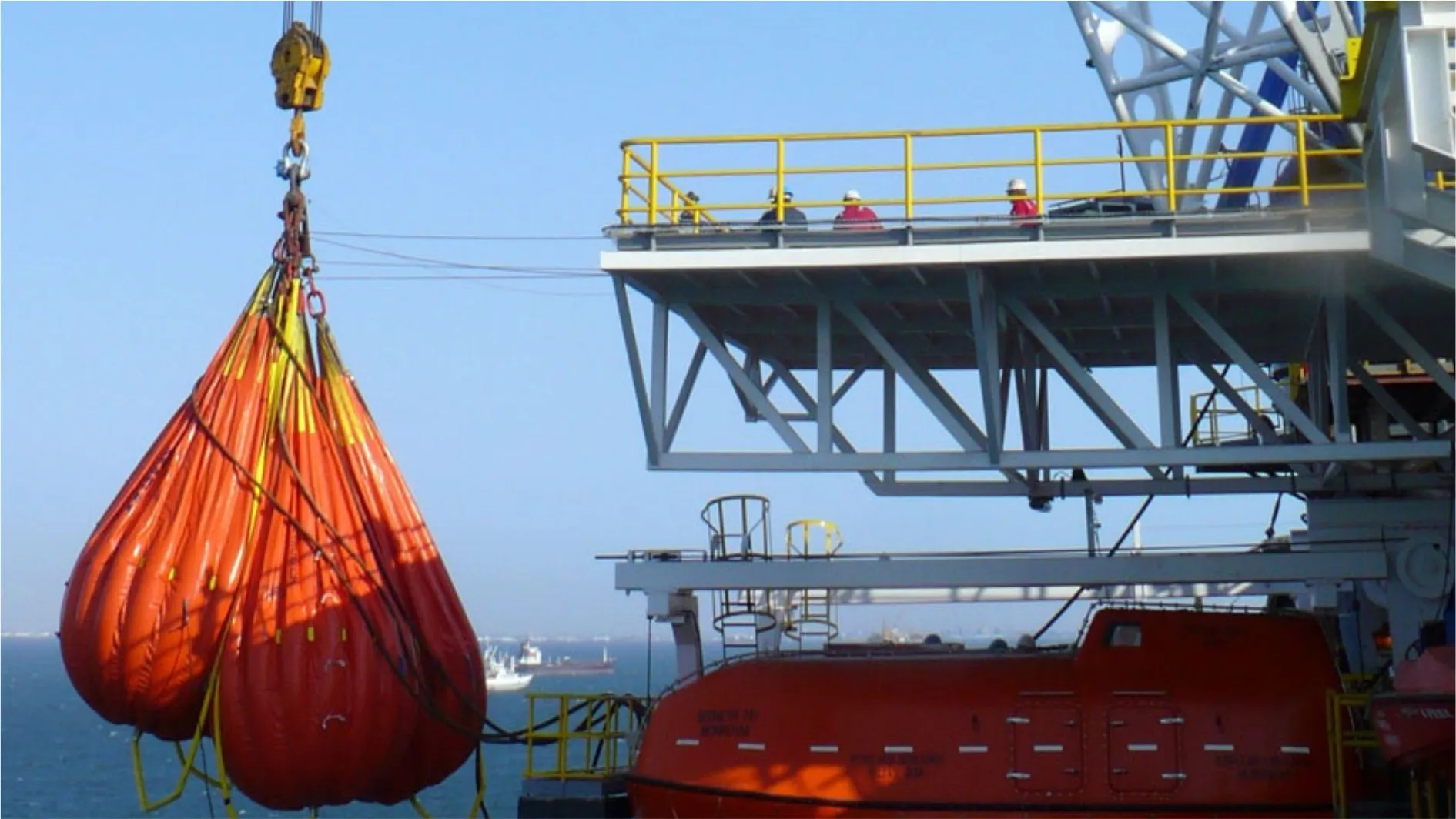 Cho thuê thiết bị